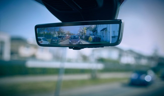 ford-transit-smart-mirror.jpg