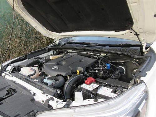 HILUXINVCdetail Engine
